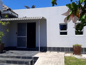 72 m² Commercial space in Beacon Bay