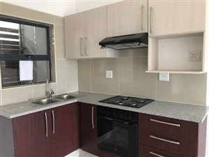 1 Bed Apartment in New Town Centre