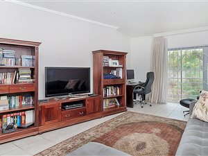 2 Bed Apartment in Morningside Manor