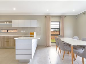 3 Bed House in Kya Sands