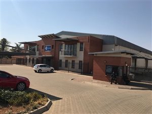 11400 m² Industrial space in Kempton Park West
