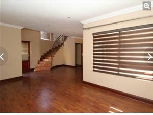 3 Bed Apartment in Bartlett