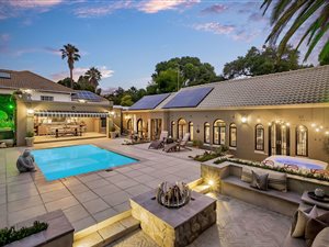 3 Bed House in Parktown North