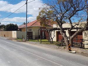 4 Bed House in Bonnievale