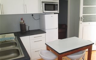 1 Bedroom Apartment in Strand Central