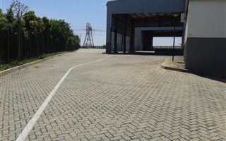5789 m² Commercial space in Linbro Park