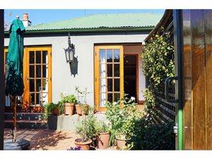 2 Bed House in Parkhurst