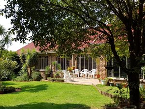 4 Bed House in Gholfsig