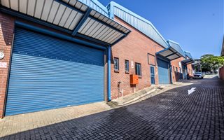 360 m² Industrial space in Riverside Park