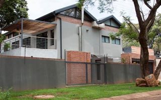 3 Bedroom Townhouse in Waterkloof