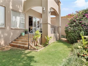 4 Bed House in Floracliffe