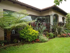 3 Bedroom Simplex in Le Domaine