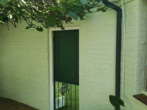 1 Bed Garden Cottage in Parktown