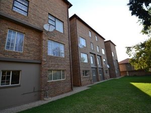 1 Bed Apartment in Oukraal Estate