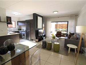 3 Bed Apartment in Olivedale