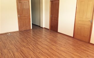 110 m² Office Space in Kathu