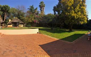 4 Bedroom House in Kensington