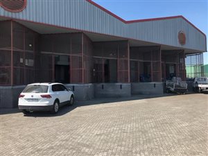 1632 m² Industrial space in Triangle Farm