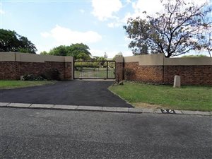 13 Bed House in Rispark