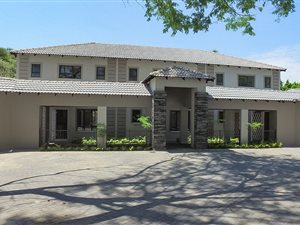 3 Bed Duplex in Rietfontein
