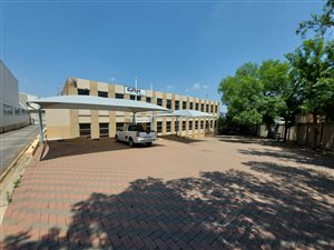 3751 m² Industrial space in Wynberg