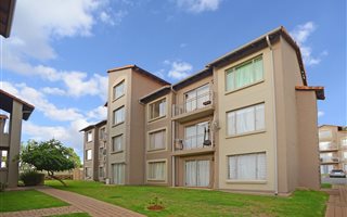 3 Bedroom Apartment in Kleinfontein