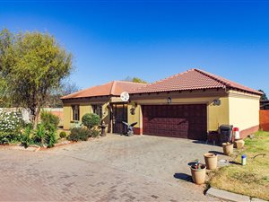 3 Bed House in Denneoord