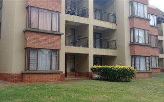 2 Bedroom Apartment in Zambezi Country Estate