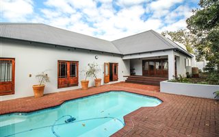 5 Bedroom House in Mill Park
