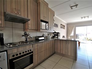 2 Bed Apartment in Mayberry Park