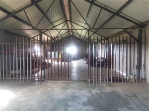 27439 ha Land available in Hallgate