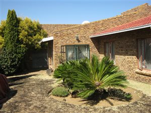 3 Bedroom House in Dalpark