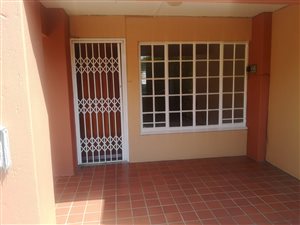 2 Bed Townhouse in Farrarmere