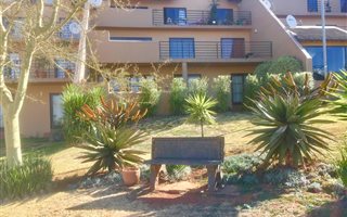 2 Bedroom Apartment in Northcliff Ext 15