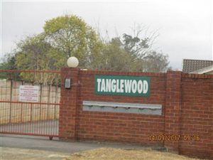 3 Bed Simplex in Clarendon
