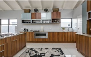 3 Bedroom Penthouse in Bryanston