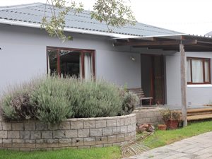 3 Bed House in Greenfields