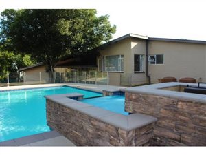 4 Bed House in Jordaan park