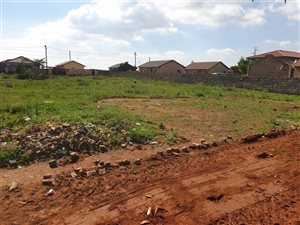 600 m² Land available in Protea Glen