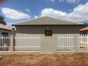 3 Bed House in Clarina