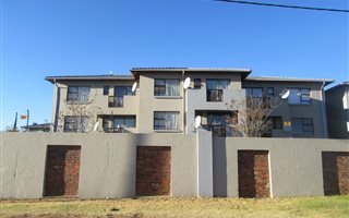 2 Bedroom Apartment in Eveleigh
