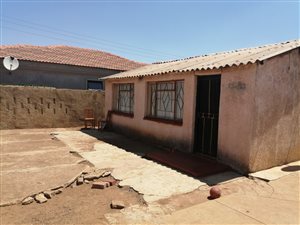 2 Bed House in Sebokeng Zone 12