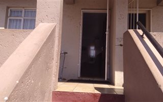 2 Bedroom Apartment in Linmeyer