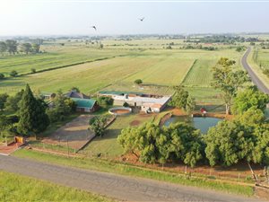 11.9 ha Farm in Potchefstroom Central
