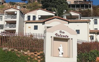 2 Bedroom Apartment in Constantia Kloof
