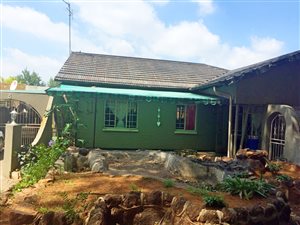 3 Bedroom House in Vanderbijlpark CE1