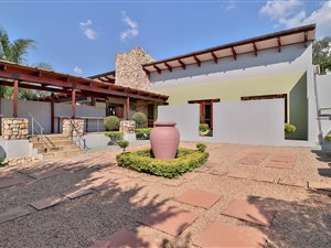 Commercial space in Glen Marais