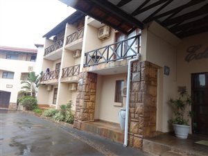 3 Bed Apartment in Port Edward