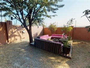 3 Bed Apartment in Sunninghill