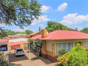 4 Bed House in Lyttelton Manor